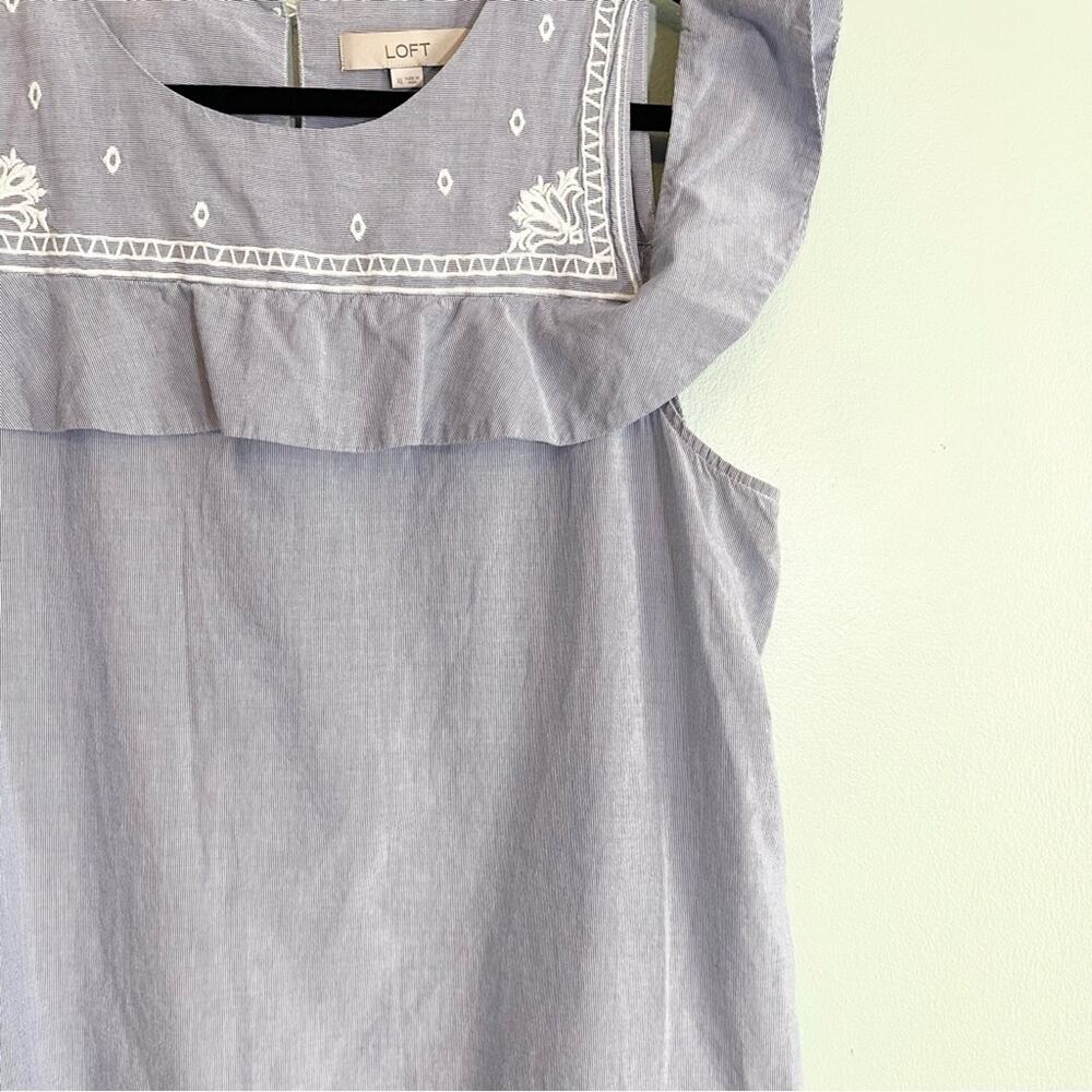 Loft Off‎ Shoulder Frill Sleeveless Blue Blouse Size XL - Picture 2 of 9